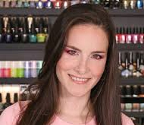 Simply Nailogical Net Worth