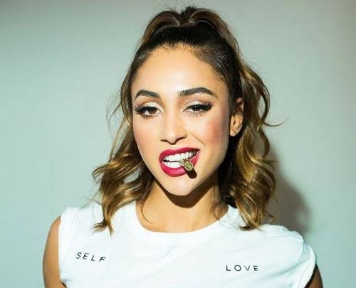 Lindsey Morgan Net Worth