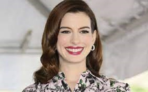 Anne Hathaway Net Worth