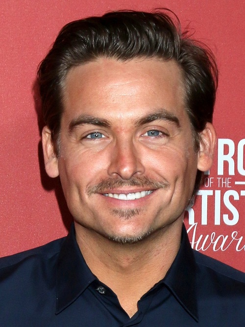 Kevin Zegers Net Worth