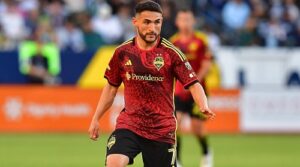 Cristian Roldan Net Worth